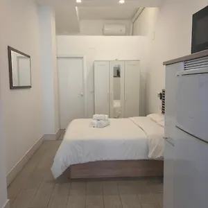 https://estudio-con-excelente-ubicacion.hotelsinnerja.org
